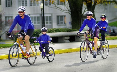 641 PHOTO1 Family on Bicycles.jpg