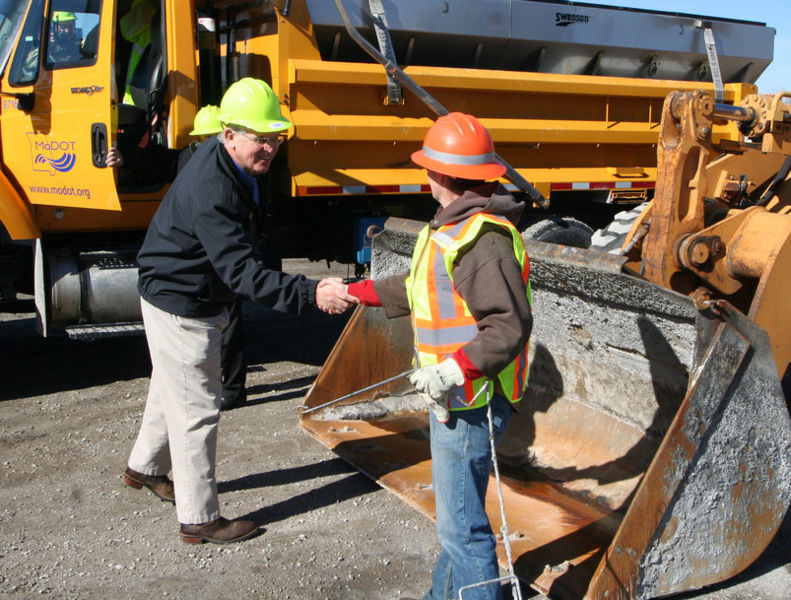 File:Main Page Feb 4, 2014.jpg